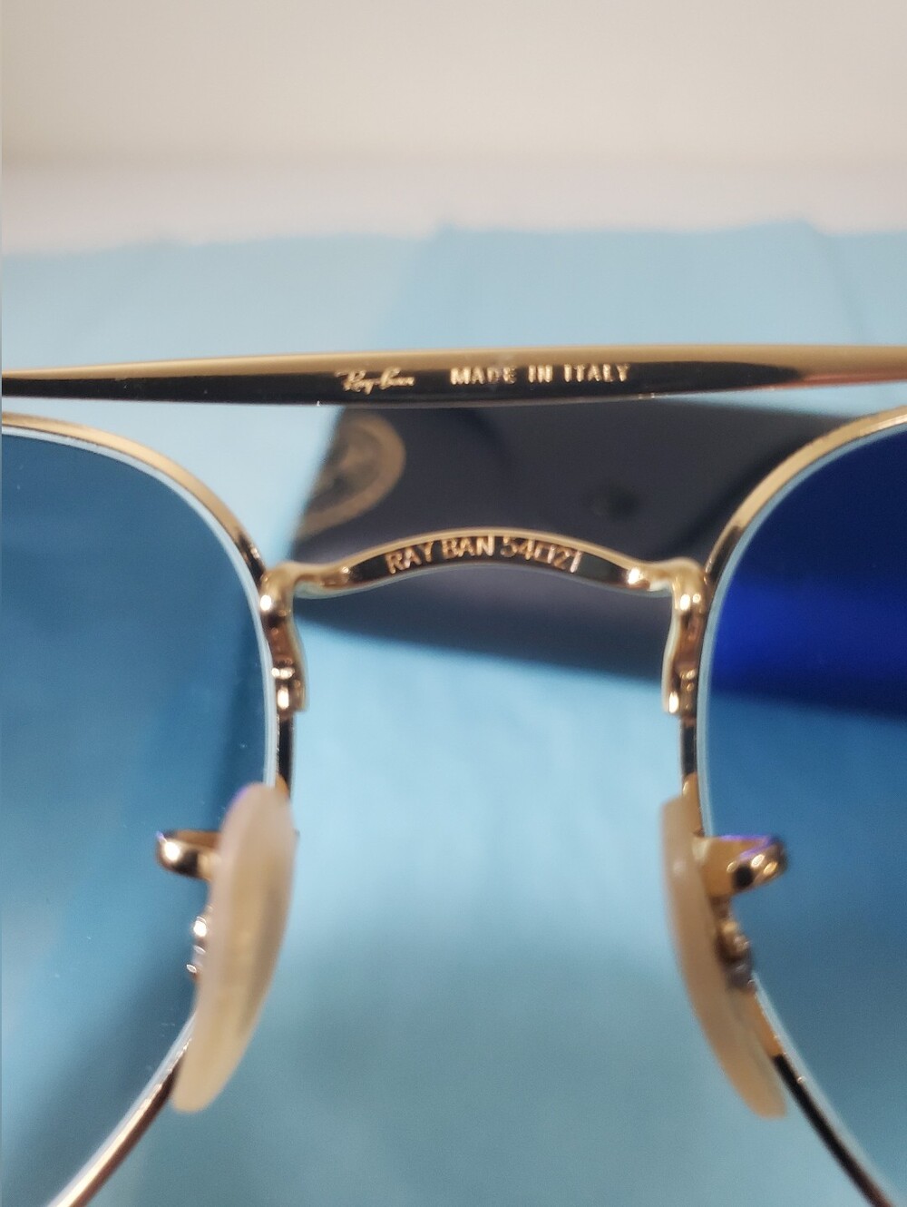 Ray-Ban The Marshal Gold Aviator Sunglasses with Blue Gradient Lenses - Picture 5 of 8